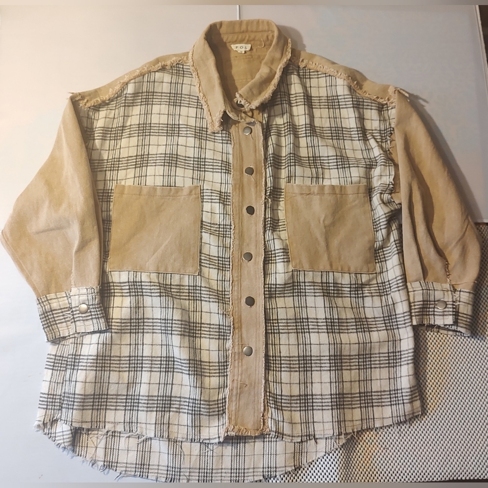 POL Women's Size Small Button Up Plaid Shirt Lightweight Jacket Brown/Tan